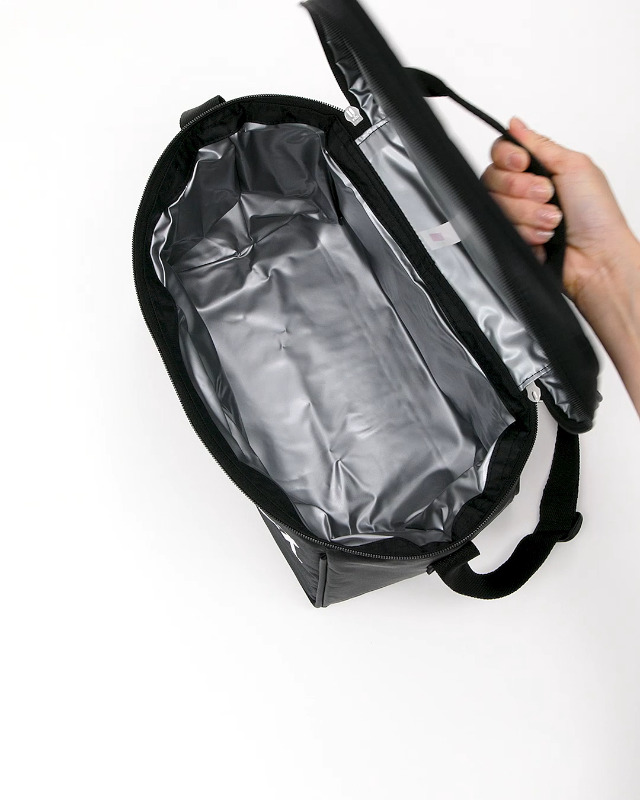 Amazon.co.jp: YONEX(ヨネックス)テニス用 クーラーバッグ M BAG1997M